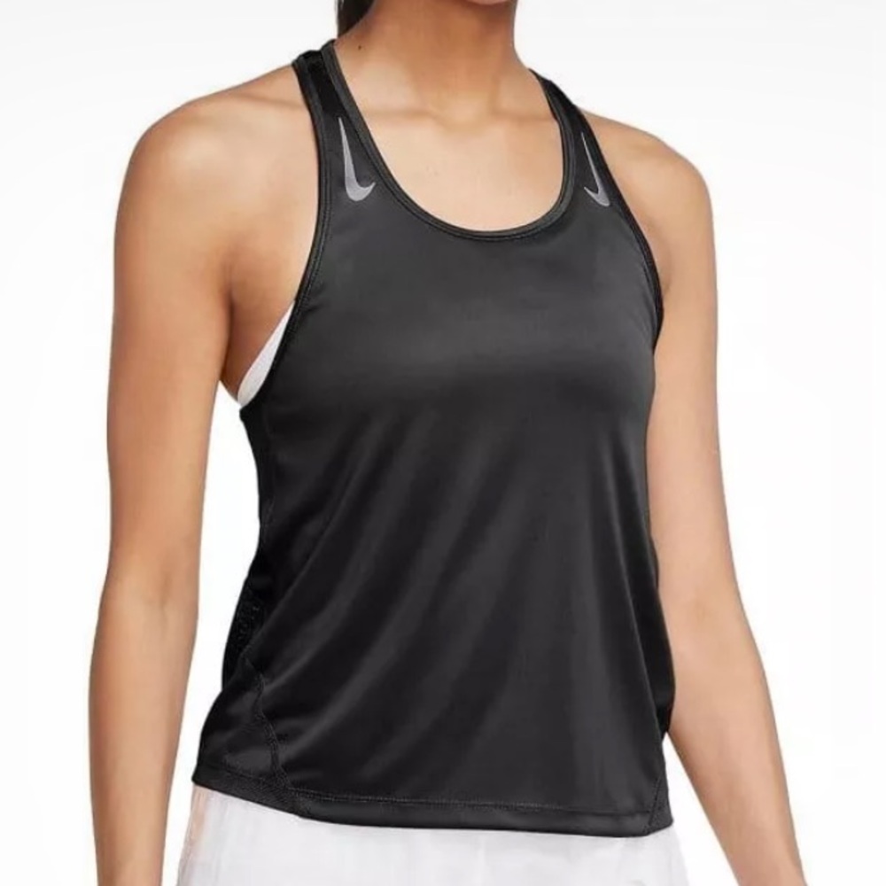 Nike Women’s Miler Running Singlet in Black/Reflective Silver